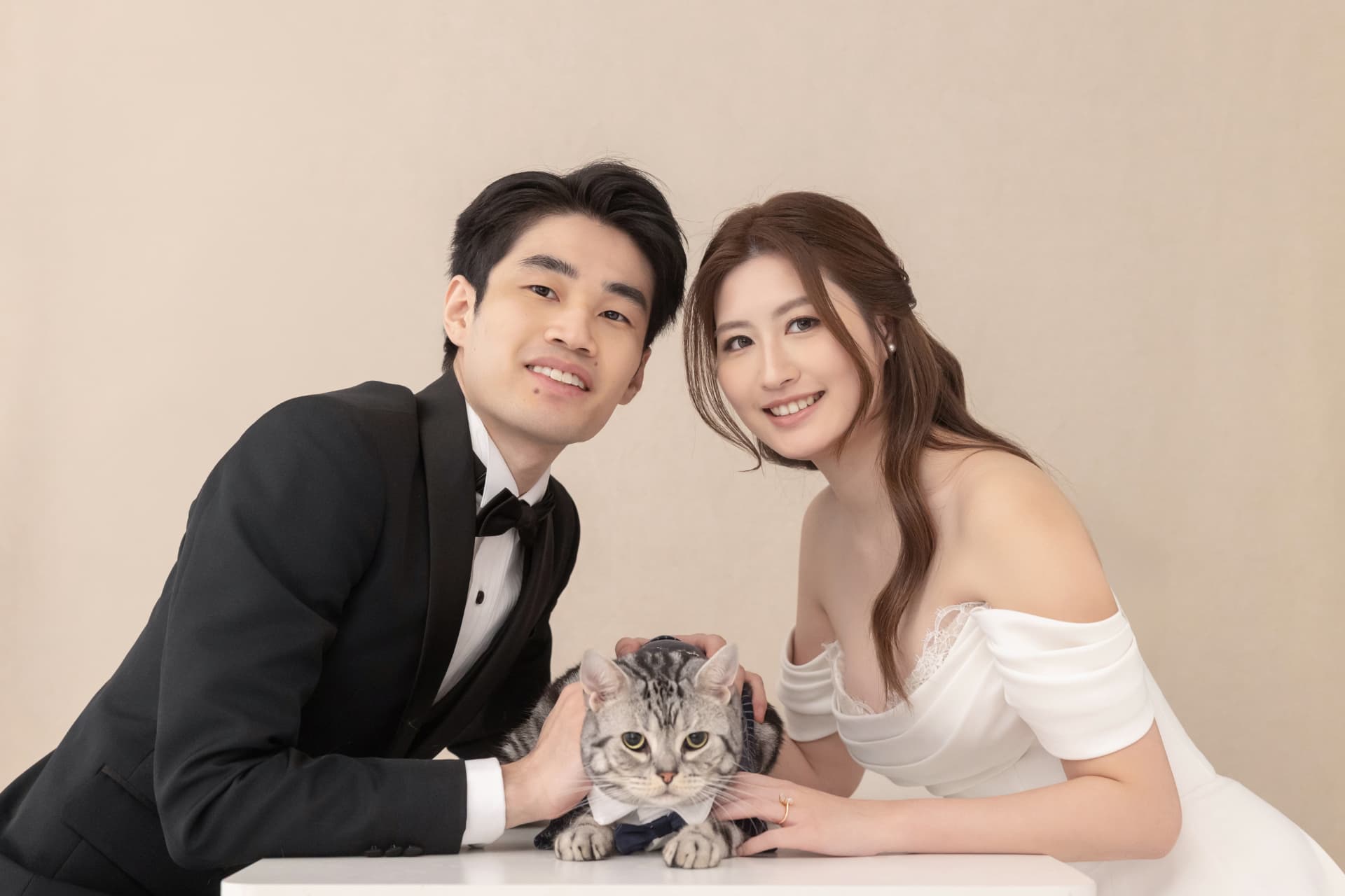 Ronson and Jasmine with their cat